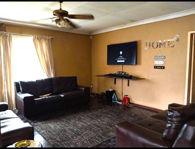 3 BEDROOM HOUSE FOR SALE IN KOOKRUS